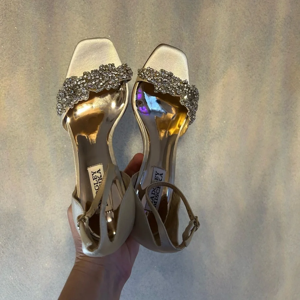 Badgley Mischka Ivory Crystal Embellished Espadrille Sandals